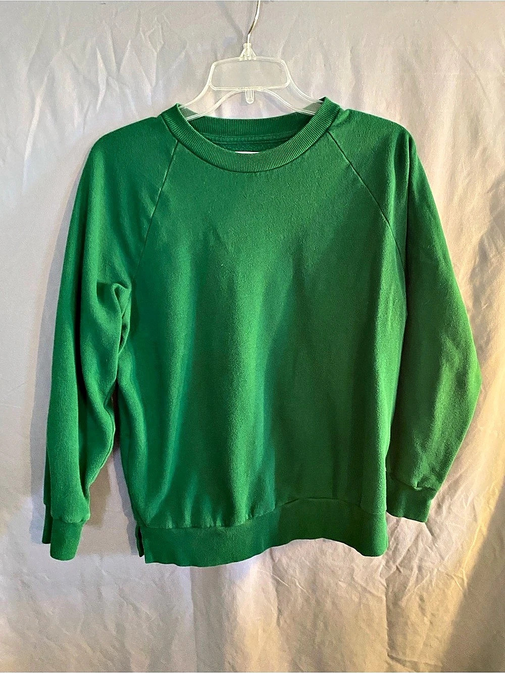 Colsie Fleece Sweatshirt Green Raglan Sweatshirt XS